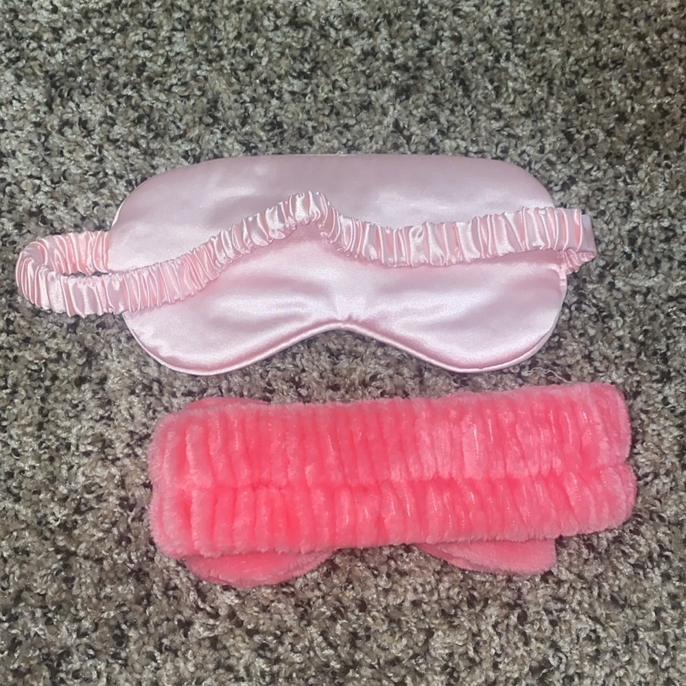 💋Brand New Pink Beauty and Relaxation 11 piece Set! - Picture 3 of 10